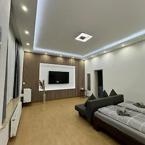 Micro 2 Apartment